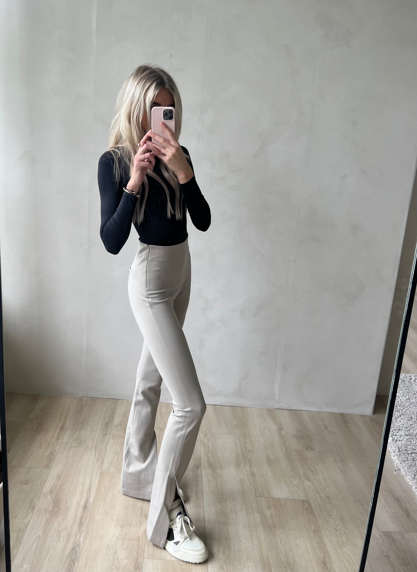 TIGHT SPLIT